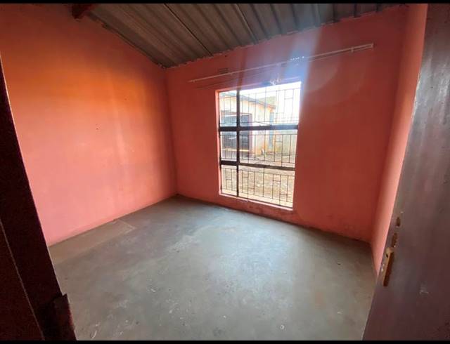 3 BEDROOM HOUSE FOR SALE IN KATLEHONG SOUTH